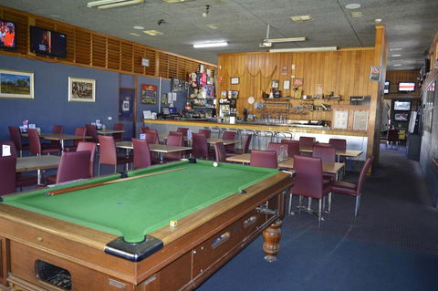 Brolga Hotel Motel - Coleambally - Kalgoorlie Accommodation 17