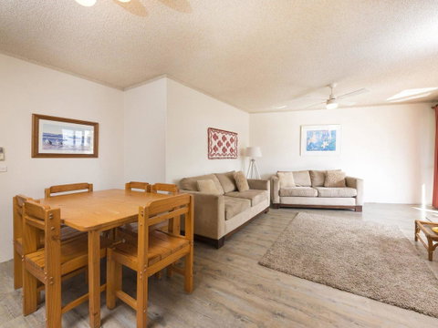 Centrepoint 10 - Kalgoorlie Accommodation 2
