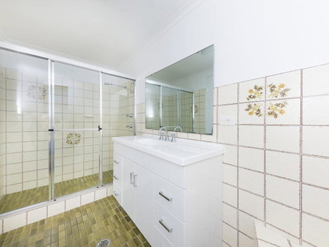 Centrepoint 10 - Kalgoorlie Accommodation 3