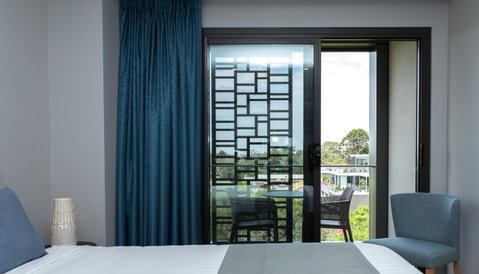 Studio 8 Residences - Adults Only - Kalgoorlie Accommodation 14