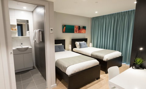 Studio 8 Residences - Adults Only - Kalgoorlie Accommodation 2