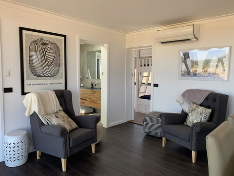 Belisi Farmstay Cottage - Kalgoorlie Accommodation 1