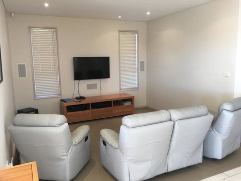 OceanScape Luxury Beachfront Villas - Kalgoorlie Accommodation 1