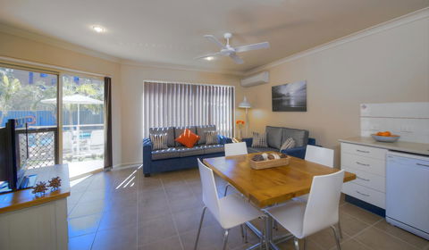 Marty's @ Little Beach - Kalgoorlie Accommodation 14