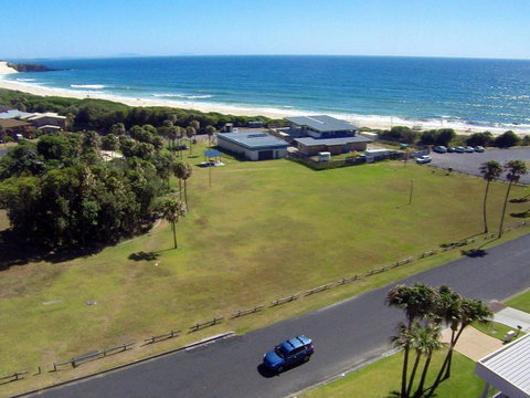 2 Cliff Road - Kalgoorlie Accommodation 0
