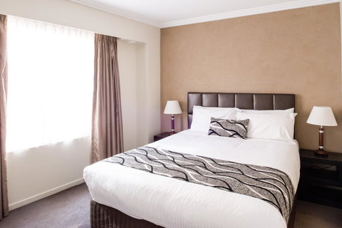 Seasons Darling Harbour - Kalgoorlie Accommodation 9