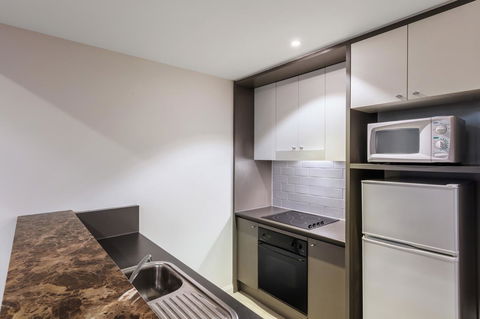 Adina Apartment Hotel Sydney Central - Kalgoorlie Accommodation 19