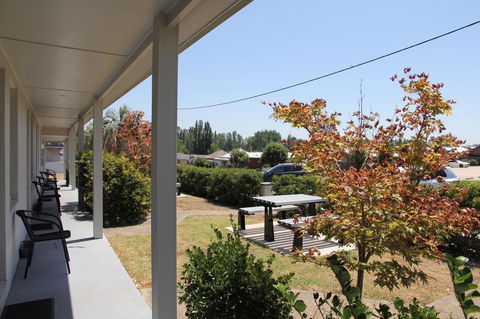Tumut Apartments - Kalgoorlie Accommodation 13
