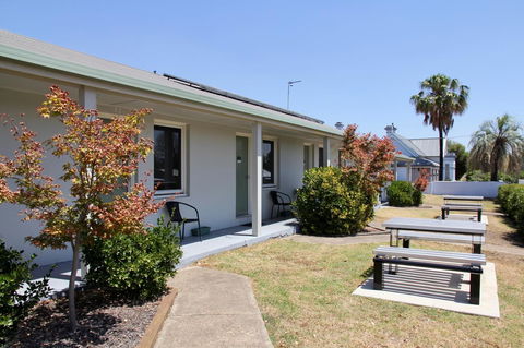 Tumut Apartments - Kalgoorlie Accommodation 16
