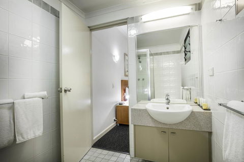 Mercure Darwin Airport Resort - Kalgoorlie Accommodation 24