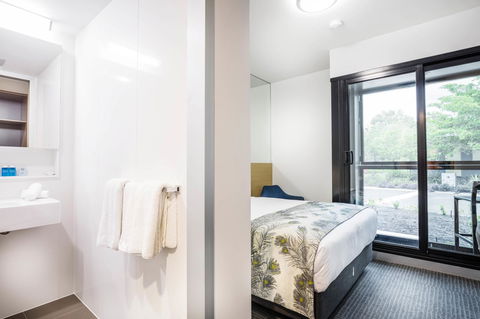 Mercure Darwin Airport Resort - Kalgoorlie Accommodation 10