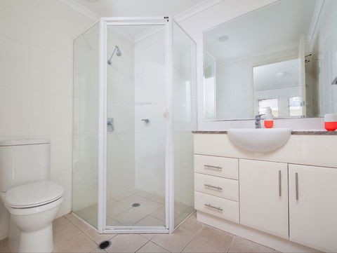 Seaspray Villa 5 - Kalgoorlie Accommodation 5