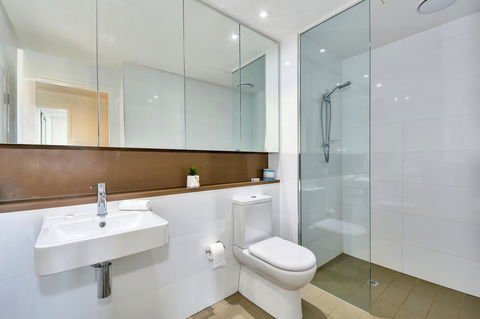 Astra Apartments Darwin - Kalgoorlie Accommodation 11