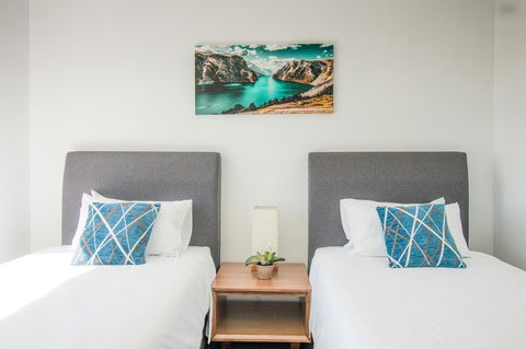 ZEN BY THE WATER - Esplanade Darwin Retreat - Kalgoorlie Accommodation 17