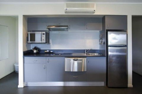Corrigans Cove - Kalgoorlie Accommodation 8