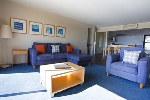 Corrigans Cove - Kalgoorlie Accommodation 6