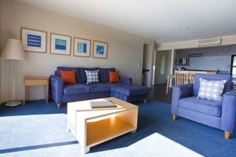 Corrigans Cove - Kalgoorlie Accommodation 10