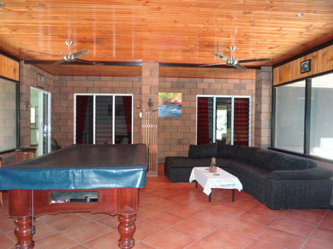 DARWIN'S SHADY ACRES RETREAT - Kalgoorlie Accommodation 17