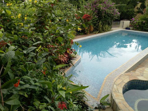 Arafura Blue - Kalgoorlie Accommodation 0
