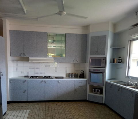 Arafura Blue - Kalgoorlie Accommodation 10