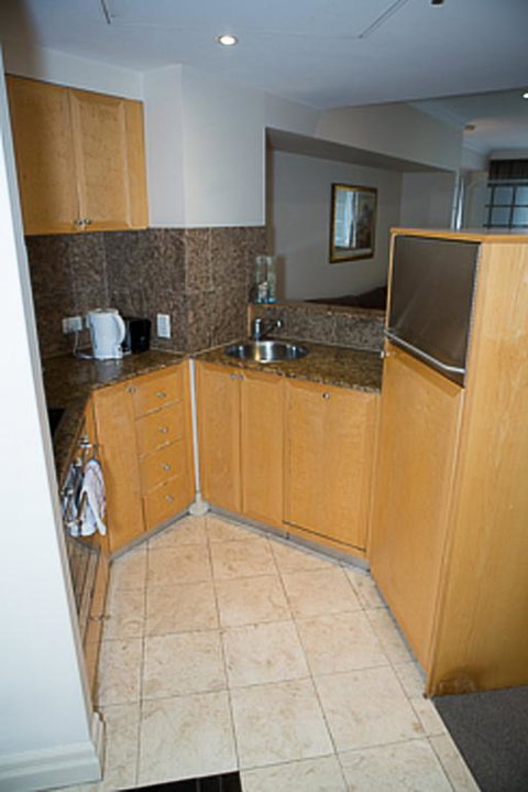 Bond 512 - Kalgoorlie Accommodation 3