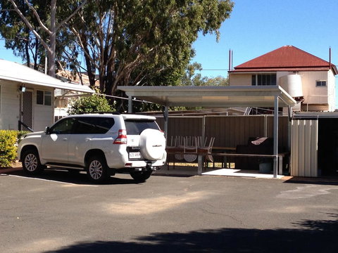 Bottle Tree Gardens Motel - Kalgoorlie Accommodation 2