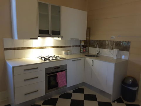 Bourke Apartments - Kalgoorlie Accommodation 0
