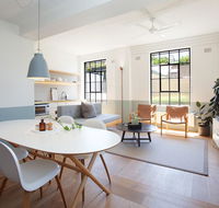 Boutique Sunlit Studio with Designer Furnishings - Kalgoorlie Accommodation