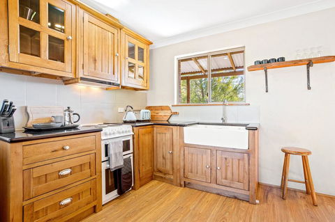 Braeside Cabin Two - Alphitonia - Kalgoorlie Accommodation 2