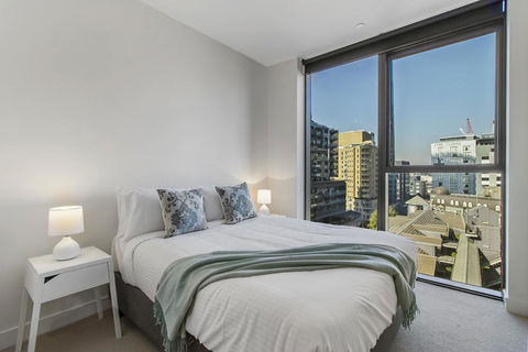 Brand New Luxury Pad In Shopping And Dining Mecca - Kalgoorlie Accommodation 1