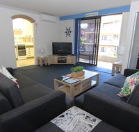 Breakers 10 - Main Beach Location - Kalgoorlie Accommodation