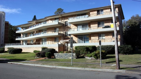 Breakers 8 - Main Beach Location! - Kalgoorlie Accommodation 0