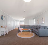 Bridport Holiday House - Kalgoorlie Accommodation