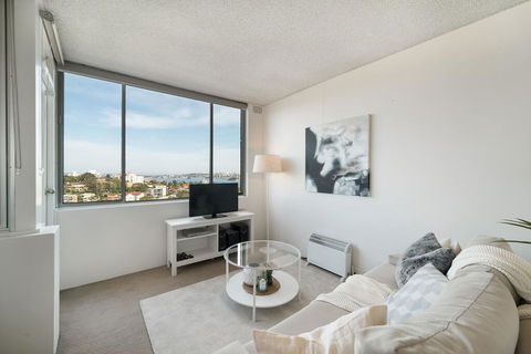 Bright And Sunny Studio Apartment - Kalgoorlie Accommodation 1