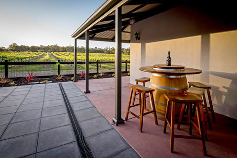 Brockenchack Vineyard Bed & Breakfast - Kalgoorlie Accommodation 1