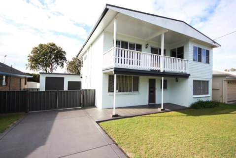 By The Beach At South West Rocks - Kalgoorlie Accommodation 0