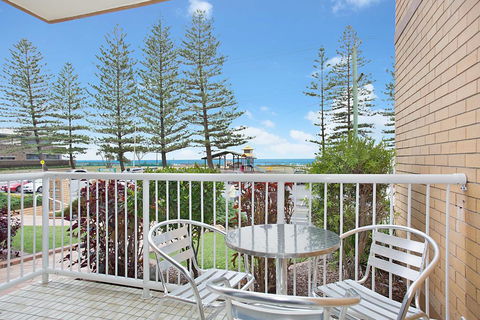 Camden House #2 - Kalgoorlie Accommodation 3