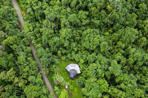 Cape Tribulation Holiday House - Kalgoorlie Accommodation 2