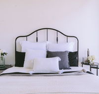 Capitol Executive Apartment on London Circuit - Kalgoorlie Accommodation