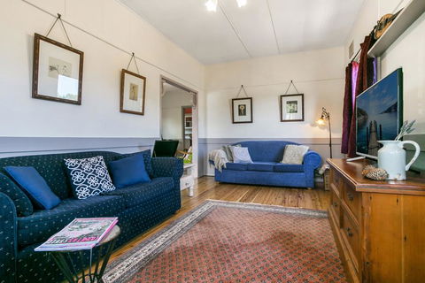 Carinya Cottage - Kalgoorlie Accommodation 2