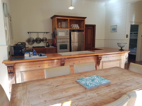 CARNBREA - Kalgoorlie Accommodation 1