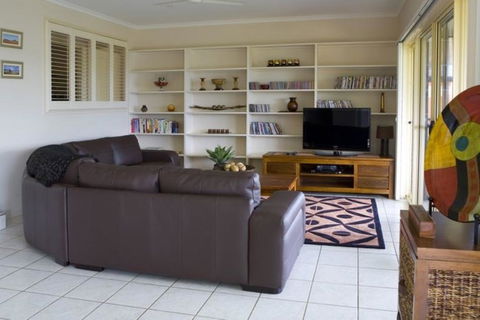 Casa Al Lago - Kalgoorlie Accommodation 2