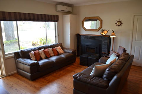 Casa Husky - Kalgoorlie Accommodation 3