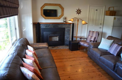 Casa Husky - Kalgoorlie Accommodation 2