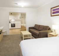 Cascades 3 Well Appointed and Central location - Kalgoorlie Accommodation