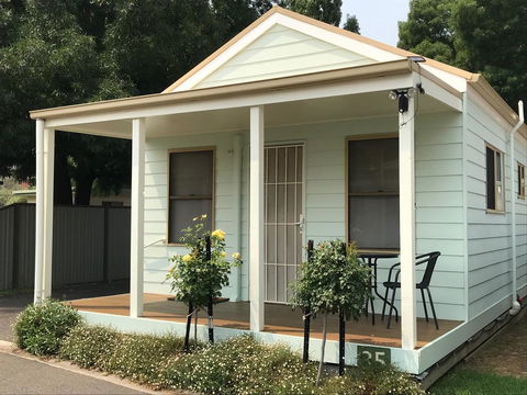Castlemaine Central Cabin & Van Park - Kalgoorlie Accommodation 2