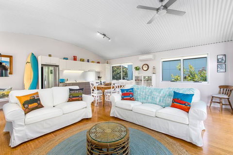 CASUARINA BEACH SHACKS 10 - Kalgoorlie Accommodation 0