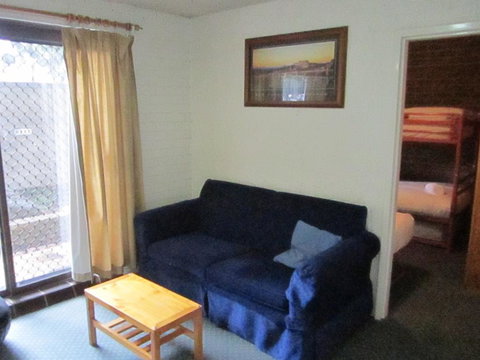 Central Park Apartment 2 - Kalgoorlie Accommodation 2
