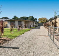 Charlie's Place Tyrone beach at end of street - Kalgoorlie Accommodation