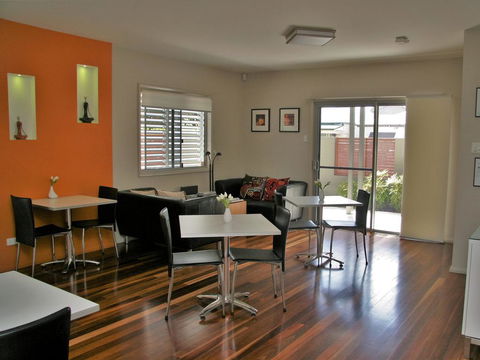 Chaucer Palms Boutique B&B - Kalgoorlie Accommodation 2